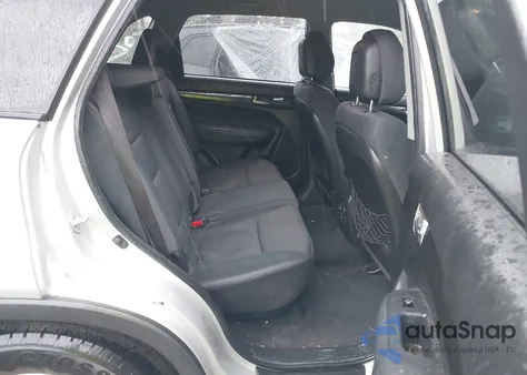 2011 Kia Sorento Lx V6 from USA, damaged, VIN 5XYKTDA22BG140250